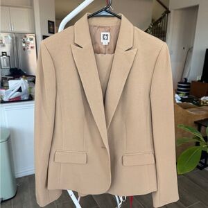 ANNE KLEIN 2PC Beige Tan Polyester Viscose Stretch NotchCollar Pant Suit Size 14